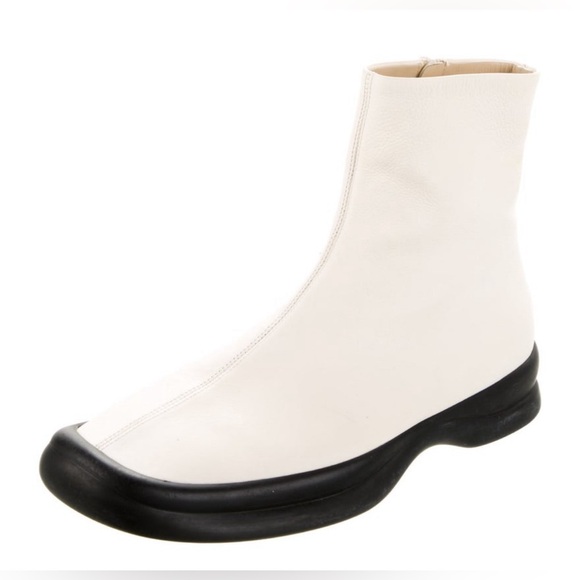 The Row Leather Chelsea Boots in White Size 11 - Picture 3 of 5